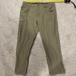 Patagonia quandary pants 38 x 30
